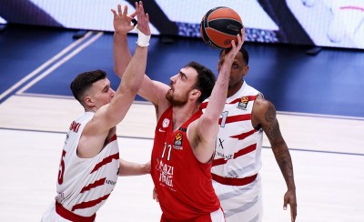 Αρμάνι Μιλάνο-Ολυμπιακός 66-57 (Τελικό)