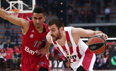 «Κρατάμε την τύχη στα χέρια μας»