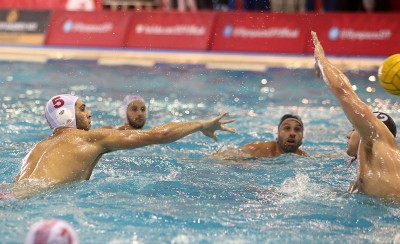 «Βούλιαγμα» στο... χαλαρό και με το μυαλό στην Κροατία