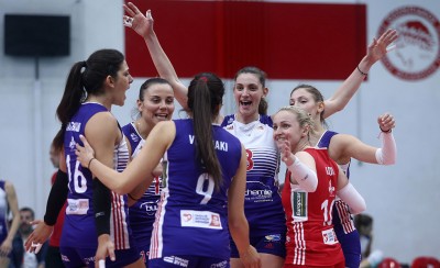 Περνάει τη Θέτιδα και το σηκώνει