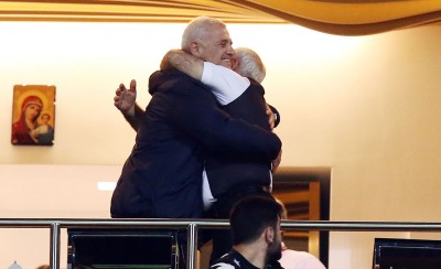 Αλλού τα παραμύθια. Άλλοι έκαναν συμμαχίες...