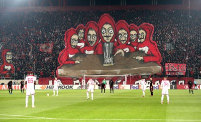 Το La Casa de Papel και το κορεό της Θύρας 7! (videos)