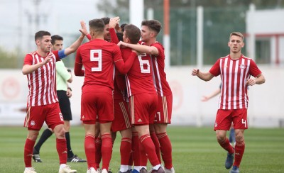 Εύκολα οι Νέοι!