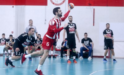 Περίπατο το 1-0 ο Θρύλος