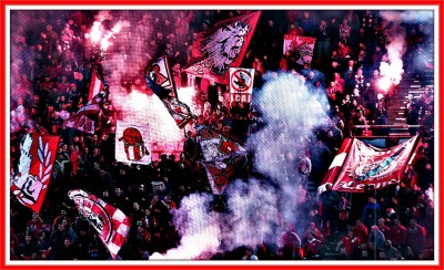 Κοντά σου θα ‘ρθω θα τα καταφέρω, για να φωνάξω Ολυμπιακός!