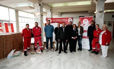 Πολύ μεγάλη η ανταπόκριση του κόσμου στη συγκέντρωση τροφίμων! 