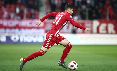 Στα ελληνικά το μήνυμα του Ντίας (photo)