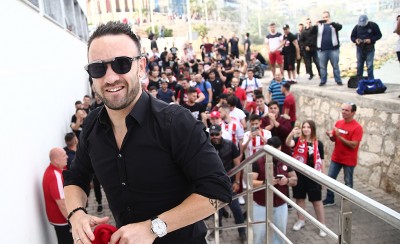 LIVE η άφιξη Βαλμπουενά