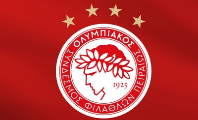 «Να είναι πιο προσεκτικοί όταν αναφέρονται σε ανθρώπους που έχουν γράψει την ιστορία του Θρύλου»