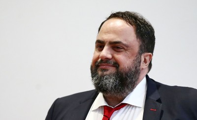 «Δεν μας χαρίζεται κανείς και τίποτα»