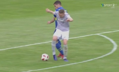 Ρώτησαν τον Ίνγκασον αν είναι καλά. Μάλλον «χτύπησε» στο... φάουλ!