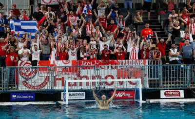 Συγκλονιστικός ο κόσμος! Ξανά!