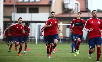 Σκληρή δουλειά στο Γκνιεβίνο