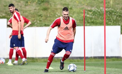 Ασκήσεις με μπάλα το πρωί