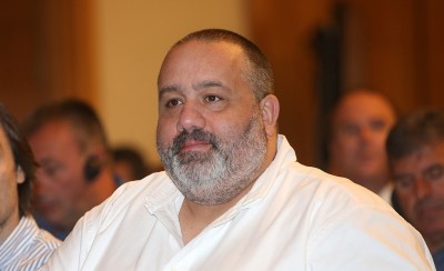 «Ας ανησυχεί για τον τρομερό 