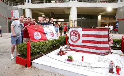 Οπαδοί της Νότιγχαμ για Θύρα 7: «Πολύ συγκινητική στιγμή»