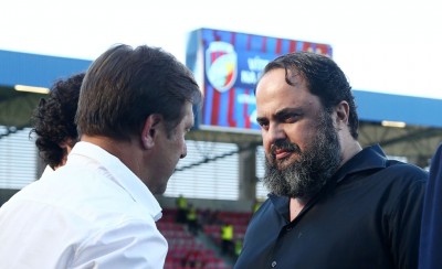 Δίπλα στην ομάδα και στην Τσεχία ο ηγέτης του Θρύλου (photos)