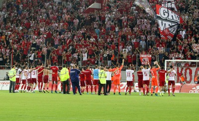«Γινόμαστε ένα. Όλοι μαζί για την πρόκριση»