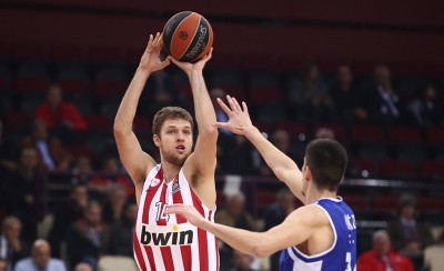 Εκτός ο Βεζένκοβ, πήγε Μπολόνια!