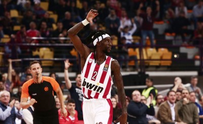 Και επίσημα στη Λεβαλουά ο Ουέμπερ (photo)