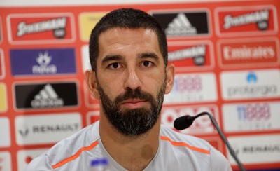 «Σέβομαι τον Ολυμπιακό»