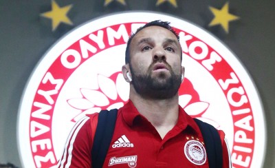 Το σύνθημα του Βαλμπουελά για τον Θρύλο στους ομίλους! (photo)