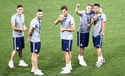 Στο γήπεδο ο Ολυμπιακός (photos)