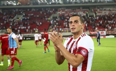 Λίγο έμεινε... με Ομάρ (photo)