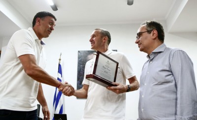 «Ευθύνη μου να αποτελέσω παράδειγμα για όλους»