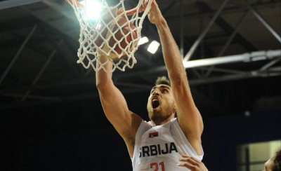 «Άγγιξε» το double-double ο Μιλουτίνοφ