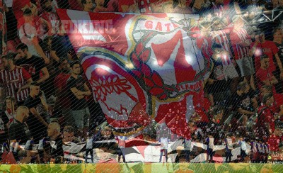 Κοντά σου θα ‘ρθω, θα τα καταφέρω, για να φωνάξω ΟΛΥΜΠΙΑΚΟΣ! (videos)