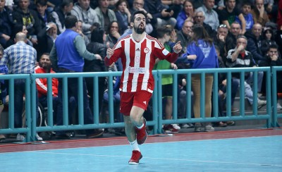 Αντίστροφα για τη ρεβάνς (photo)