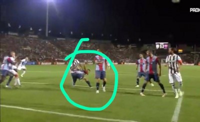 Επιθετικό φάουλ το 2-1 του ΠΑΟΚ, φοβήθηκε ο Παπαπέτρου!