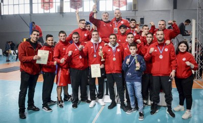 Στην Πάτρα για τα «Χρυσά Γάντια»