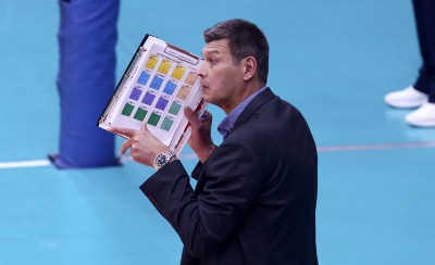 Τους παράτησε ο Φιλίποφ!