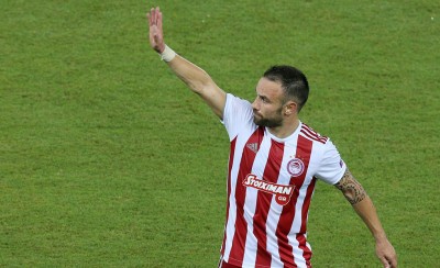 Δίπλα στον Θρύλο ο Βαλμπουενά (photo)