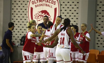 Τις κάνει 100!