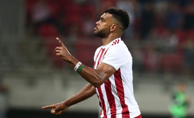 Επιστρέφει στην Εθνική Αλγερίας μετά από 1 χρόνο!