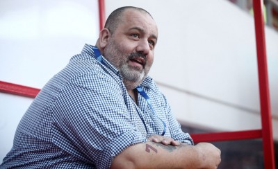 «Ο Ρώσος που «αγαπάει» τόσο την ομάδα του, δε βάζει λίγο το χέρι στην τσέπη να βοηθήσει τον Ερασιτέχνη του;» (photo)