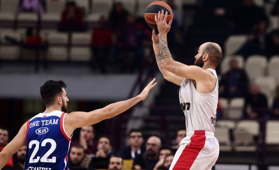 Έχει τον πρώτο λόγο