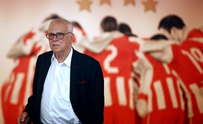 «Έχει κινηθεί ποτέ διαδικασία εναντίον Επίτιμου Προέδρου άλλης ομάδας; Ποτέ»