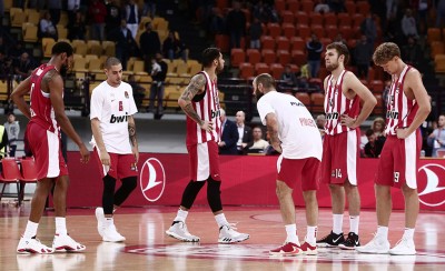 Ανεπίτρεπτο...