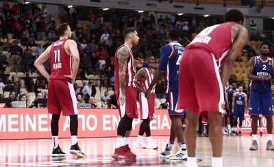 Χωρίς πλάνο και ελπίδα...