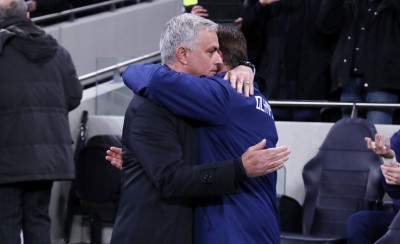 Η αγκαλιά Μαρτίνς-Μουρίνιο (photo)