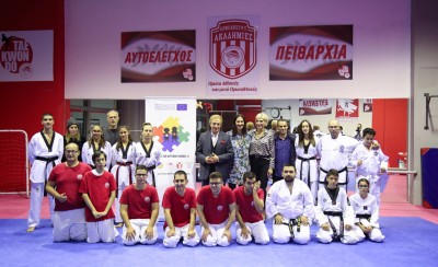 Υπέροχη κίνηση από τον Ολυμπιακό! (photos, video)