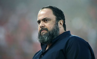 «Ώρα να φάνε τα ποδοσφαιρικά «περιττώματα». Αλητεία και βρωμιά»