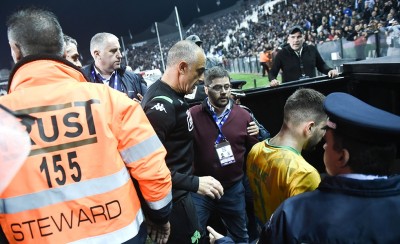 Ξύλο σε παίκτη, πρόστιμο. Ένταση με αστυνομία, τιμωρία έδρας