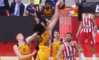 Με διπλό Σπανούλη (video)