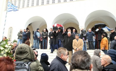 Με την ερυθρόλευκη σημαία το τελευταίο ταξίδι του Ηλία Ρωσίδη