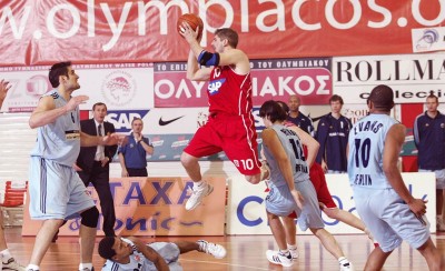 Είναι απόλυτος με τους Γερμανούς